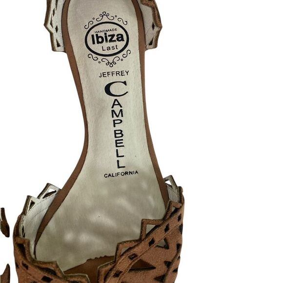 Jeffrey Campbell Tan Flats with Intricate Cutout Design - Picture 3 of 9